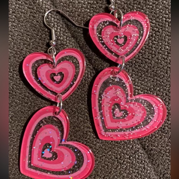 Pink Heart Earrings Barbie Core! - Picture 4 of 4